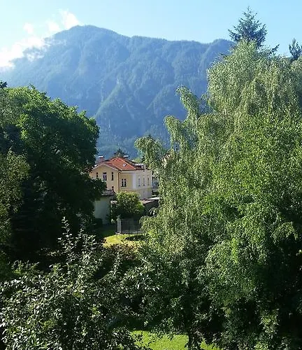 利恩茨菲林沃浓假日公寓 公寓 *