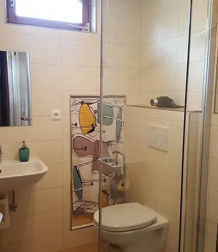 利恩茨菲林沃浓假日公寓 利恩茨